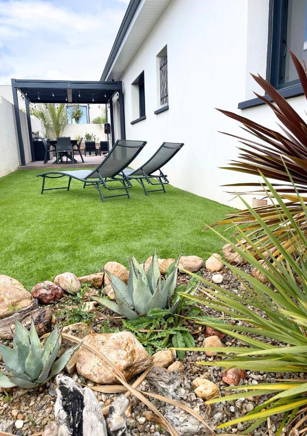 Villa Contemporaine Avec Piscine Chauffee Proche Des Plages Sauvian Exteriör bild
